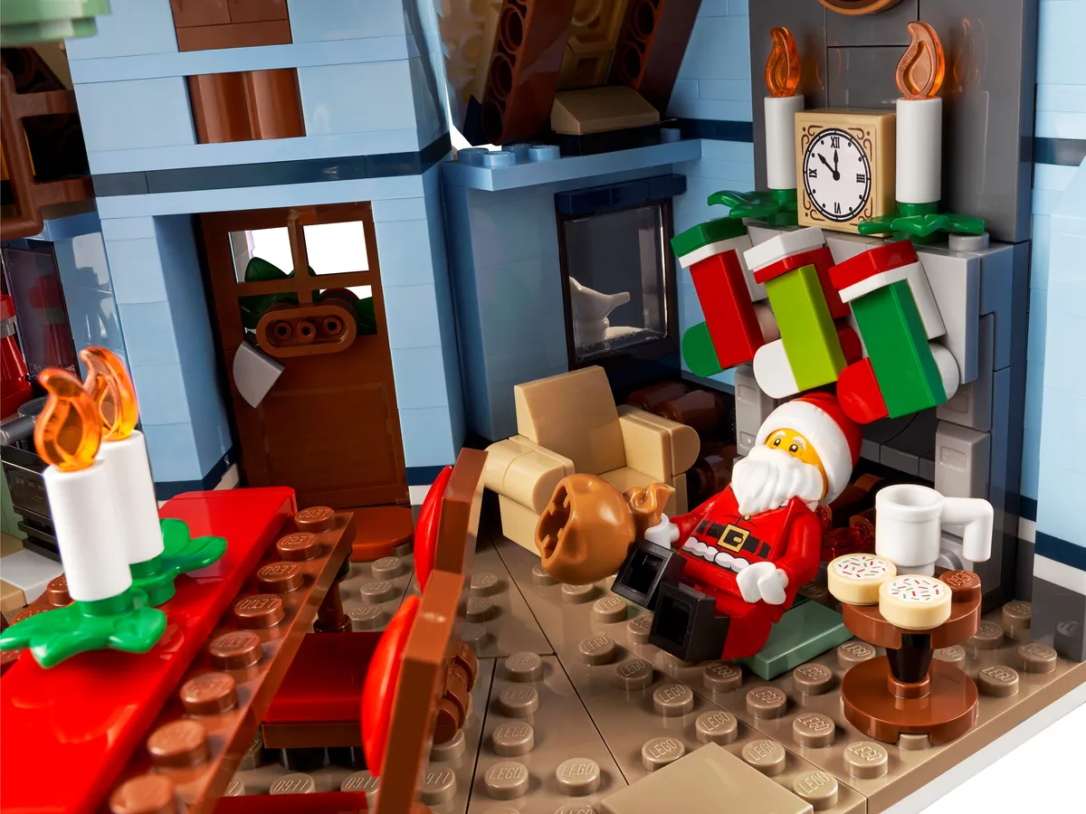 LEGO Santa’s Visit (10293) - image 9