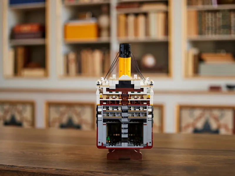 LEGO® Titanic by LEGO – product photo 19 of 24