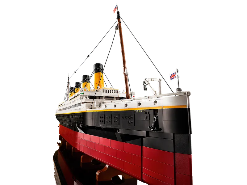LEGO 10294 LEGO Titanic detail image
