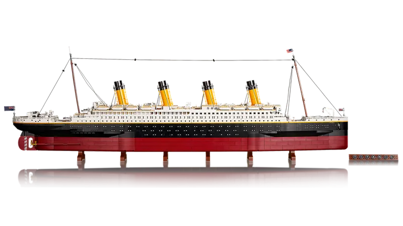 LEGO 10294 LEGO Titanic detail image