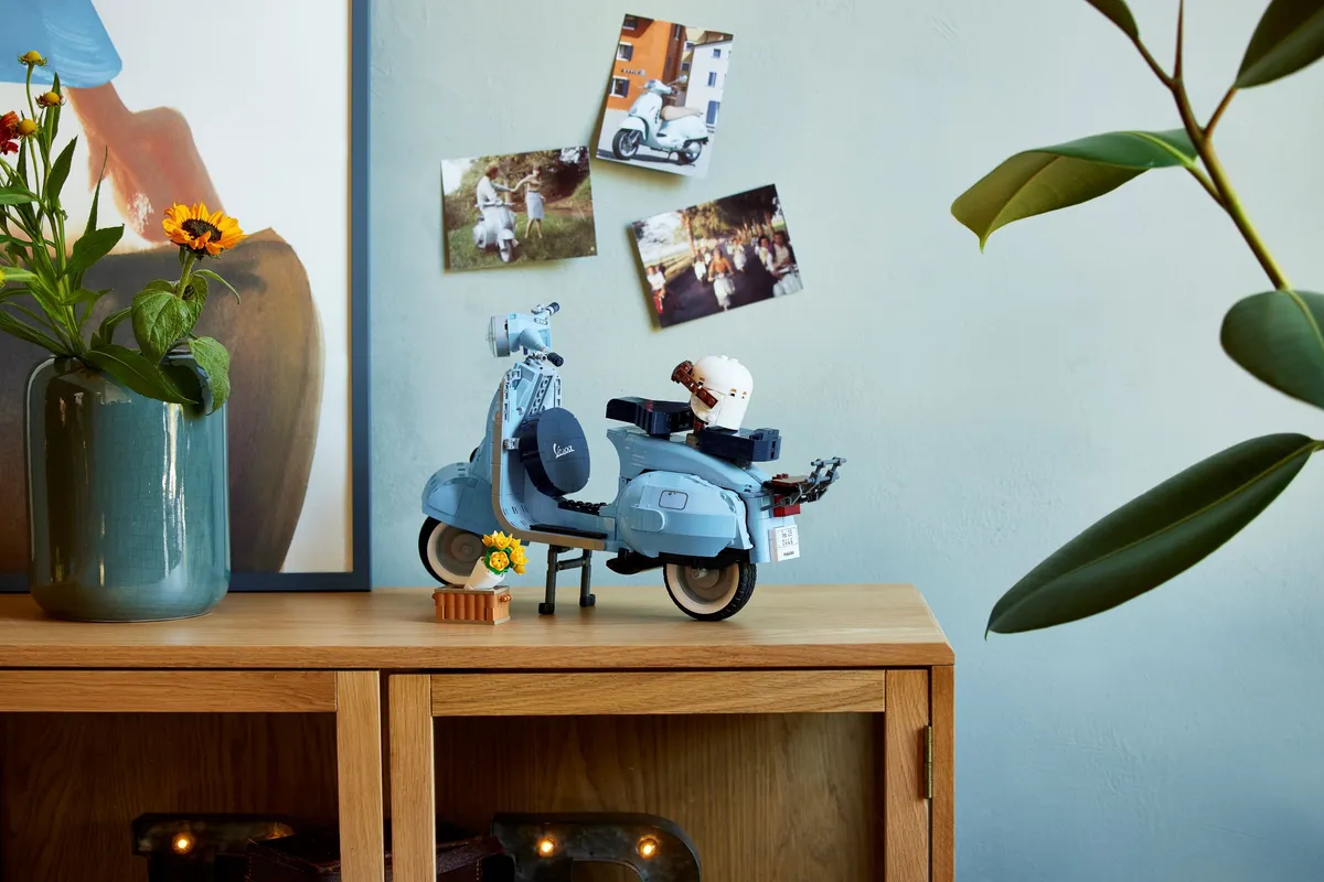 LEGO Vespa 125 (10298) - Bild 9