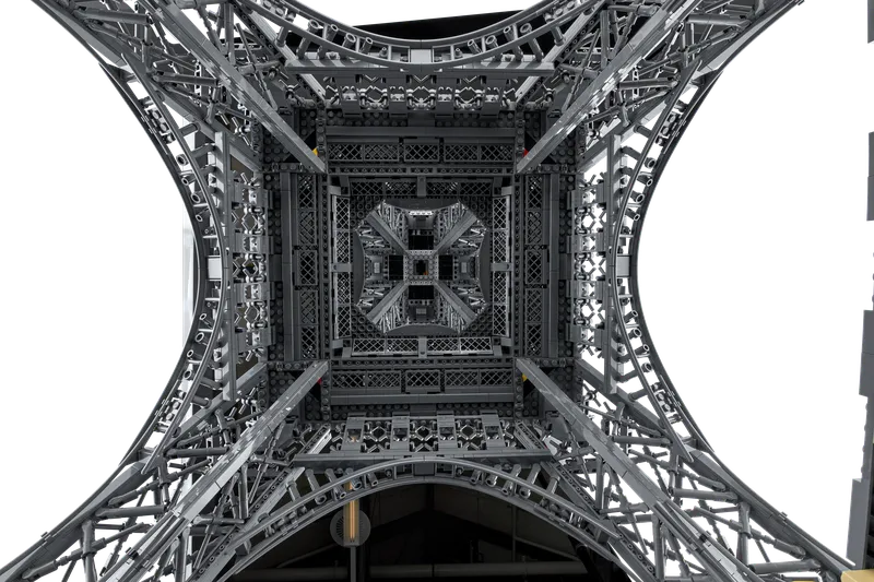 Eiffel tower by LEGO – product photo 7 of 15