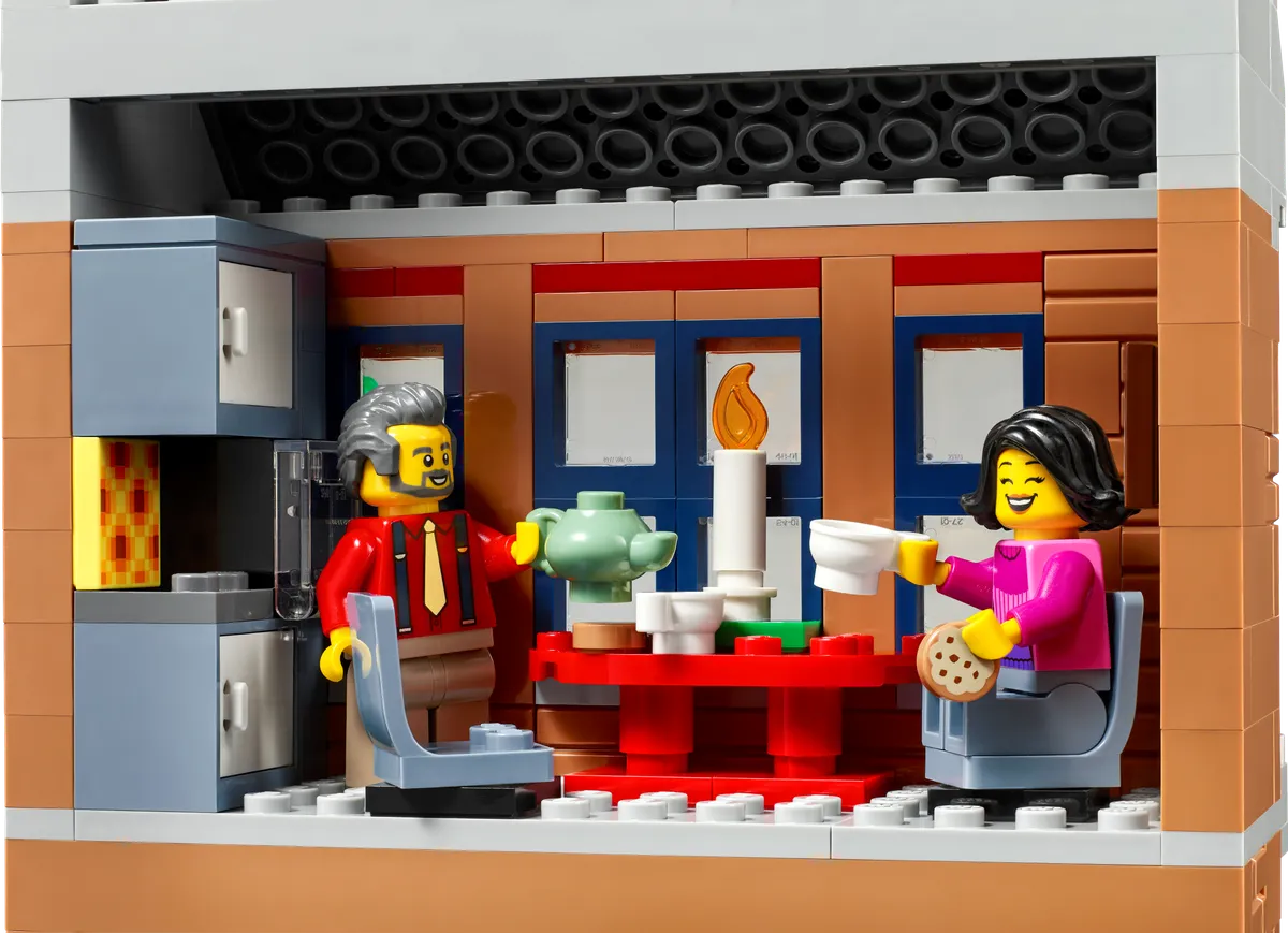 LEGO Holiday Main Street (10308) - Bild 3