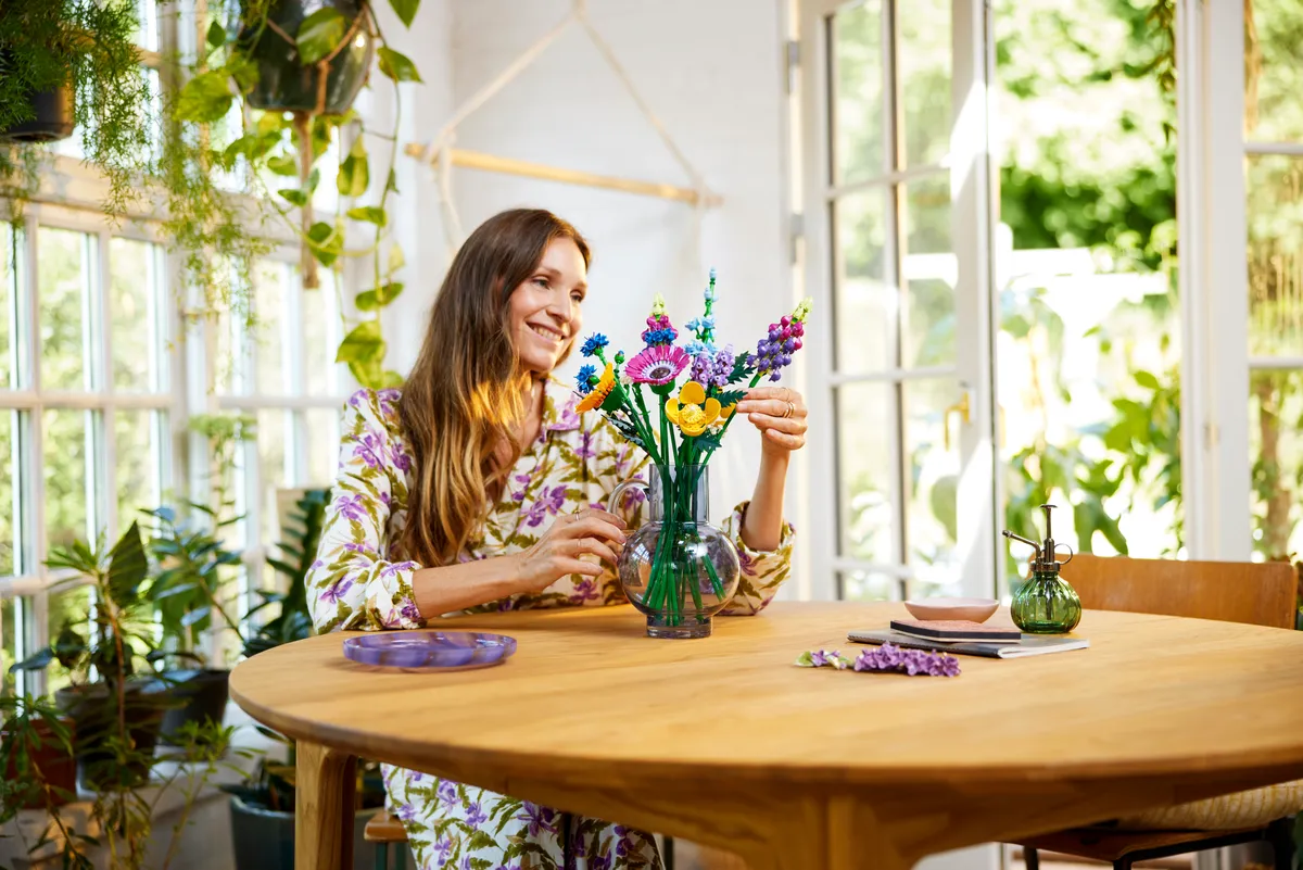 LEGO Wildflower Bouquet (10313) - Bild 10