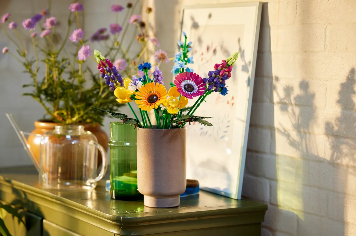 LEGO Wildflower Bouquet (10313) - Bild 9