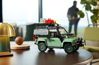 Land Rover Classic Defender 90 by LEGO – product photo 11 of 12