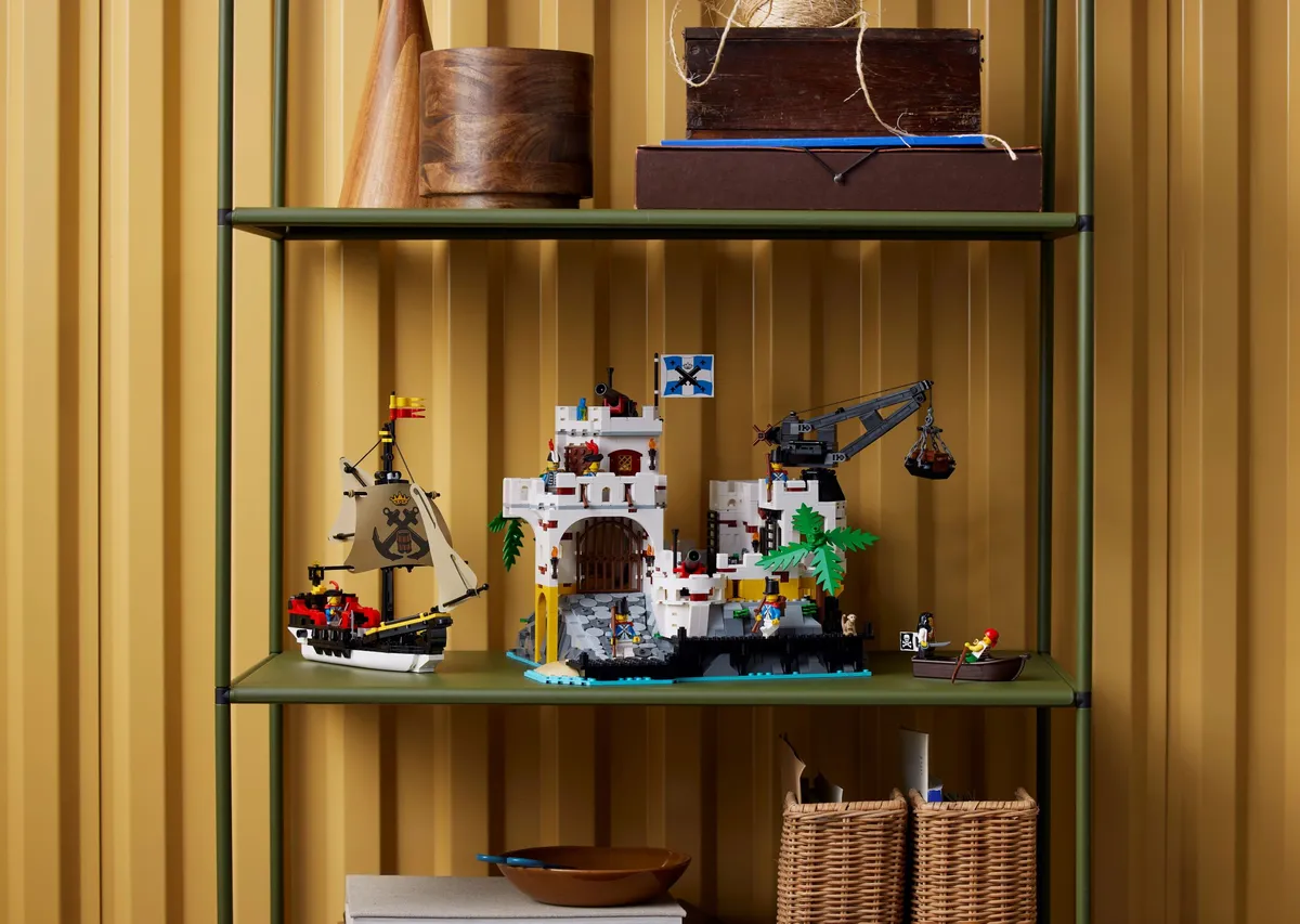 LEGO Eldorado Fortress (10320) - image 9