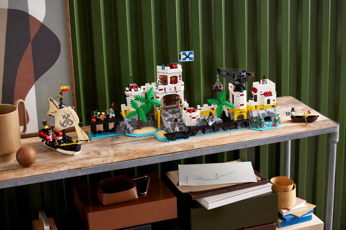 LEGO Eldorado Fortress (10320) - image 10