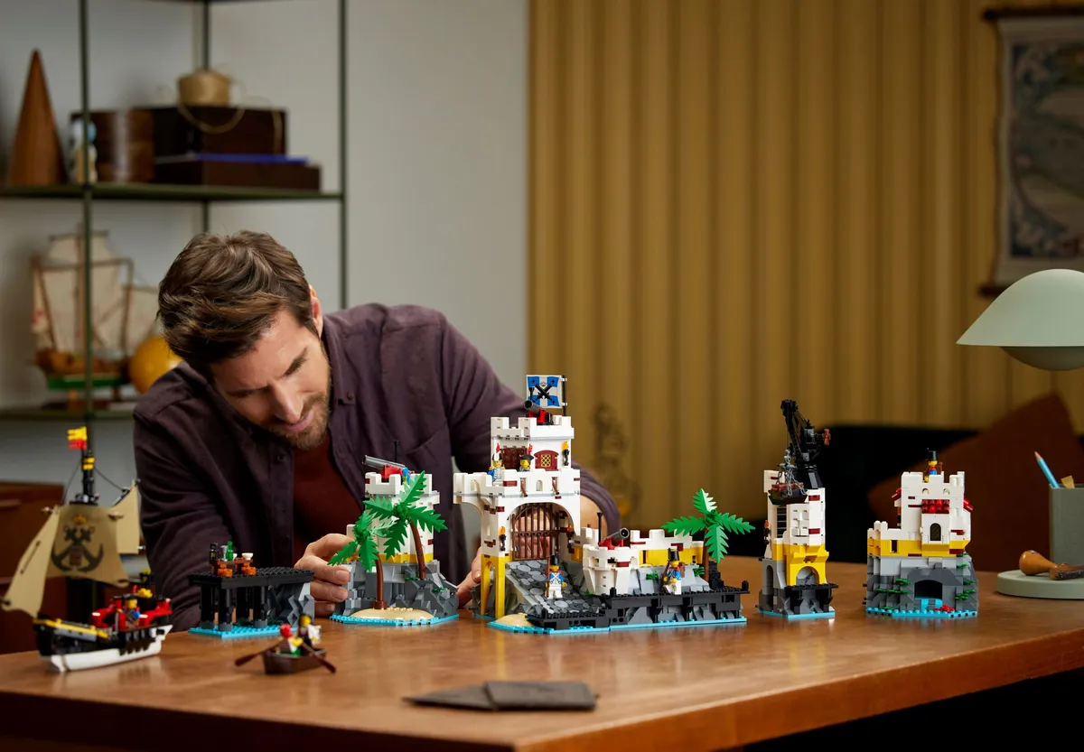 LEGO Eldorado Fortress (10320) - image 8
