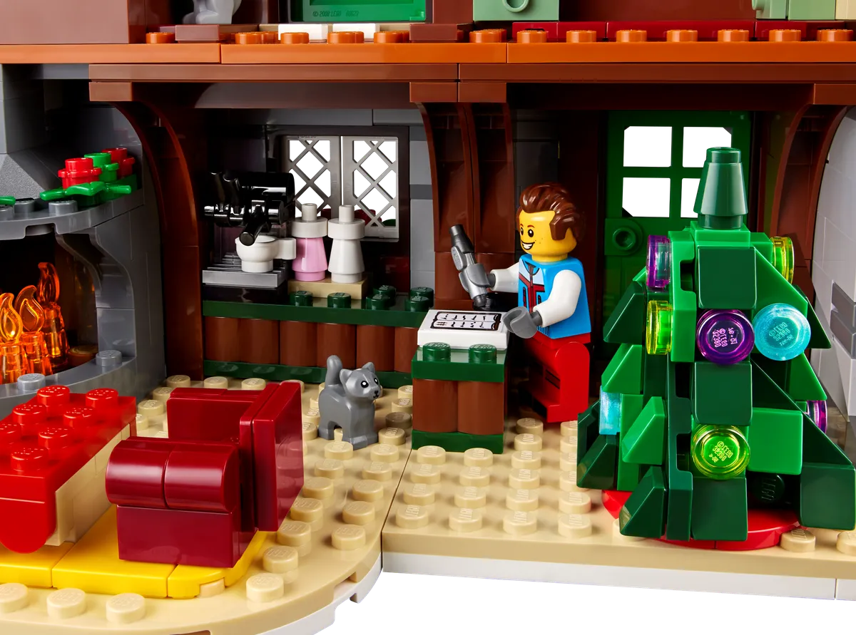 LEGO Alpine Lodge (10325) - image 5