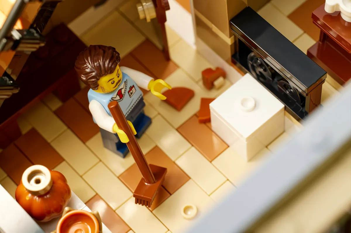 LEGO Natural History Museum (10326) - Bild 7