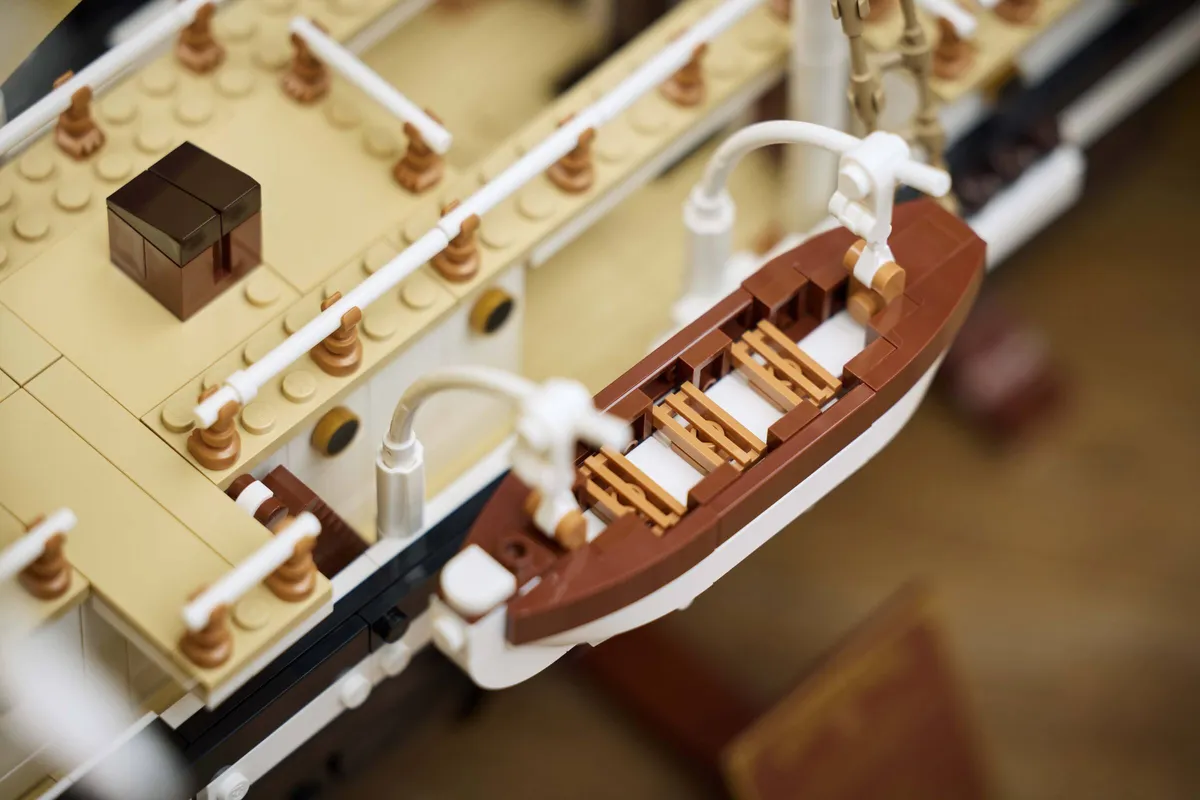 LEGO The Endurance (10335) - Bild 16