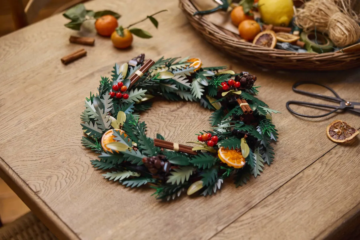 LEGO Wreath (10340) - afbeelding 8