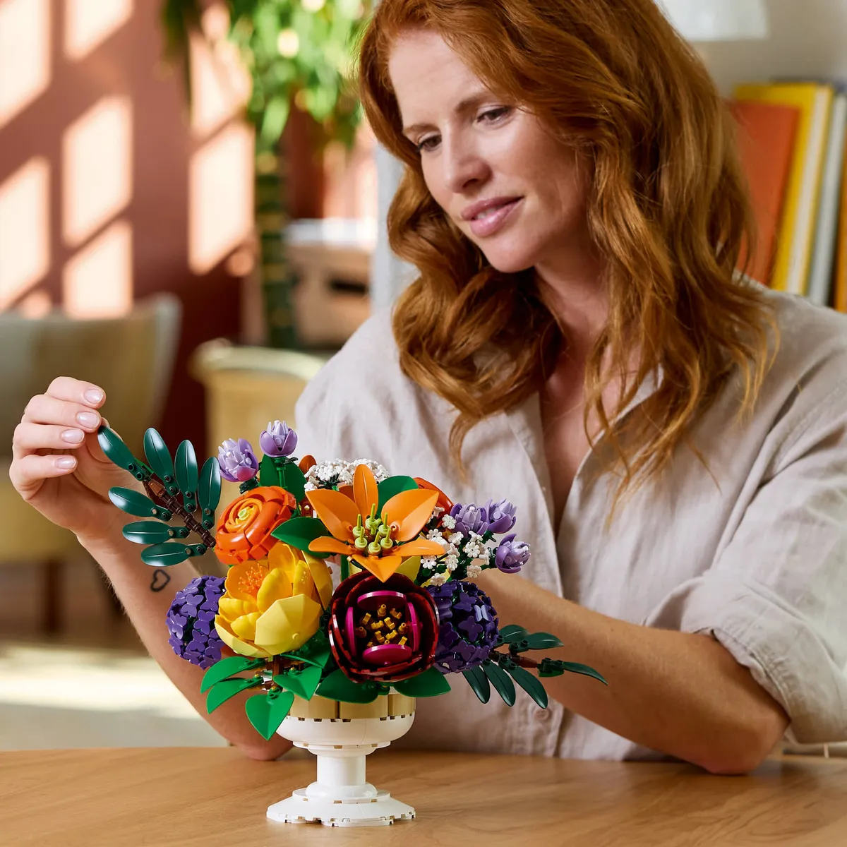 LEGO Flower Arrangement (10345) - image 8