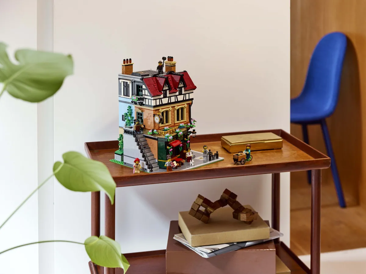 LEGO Tudor Corner (10350) - Bild 10