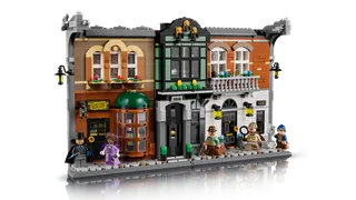 Sherlock Holmes: Book Nook by LEGO – product photo 3 of 18