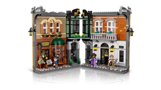 Sherlock Holmes: Book Nook by LEGO – product photo 8 of 18