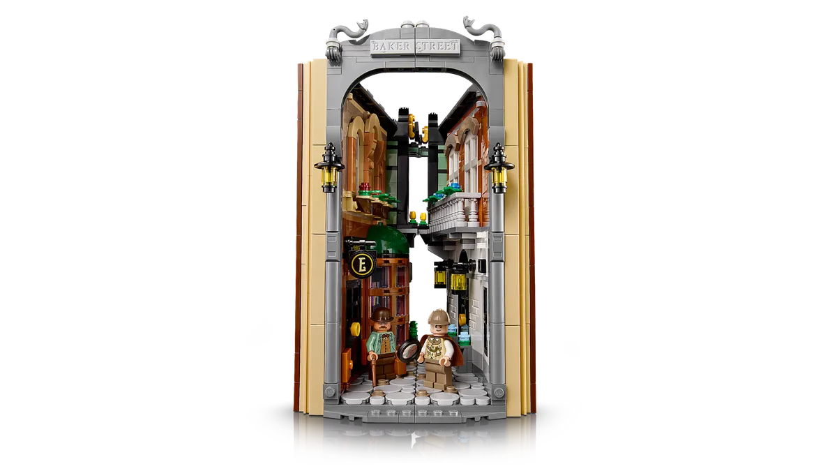 LEGO Sherlock Holmes: Book Nook (10351) - Bild 6