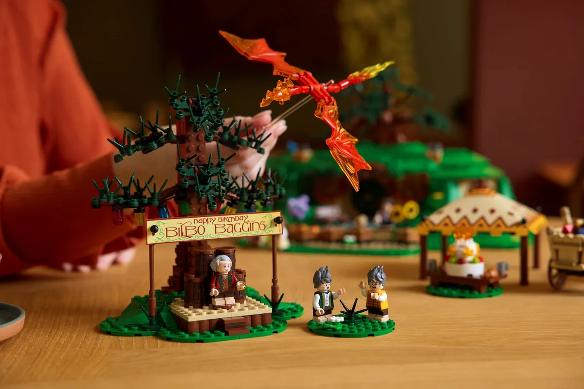 LEGO The Lord of the Rings: The Shire™ (10354) - Bild 11