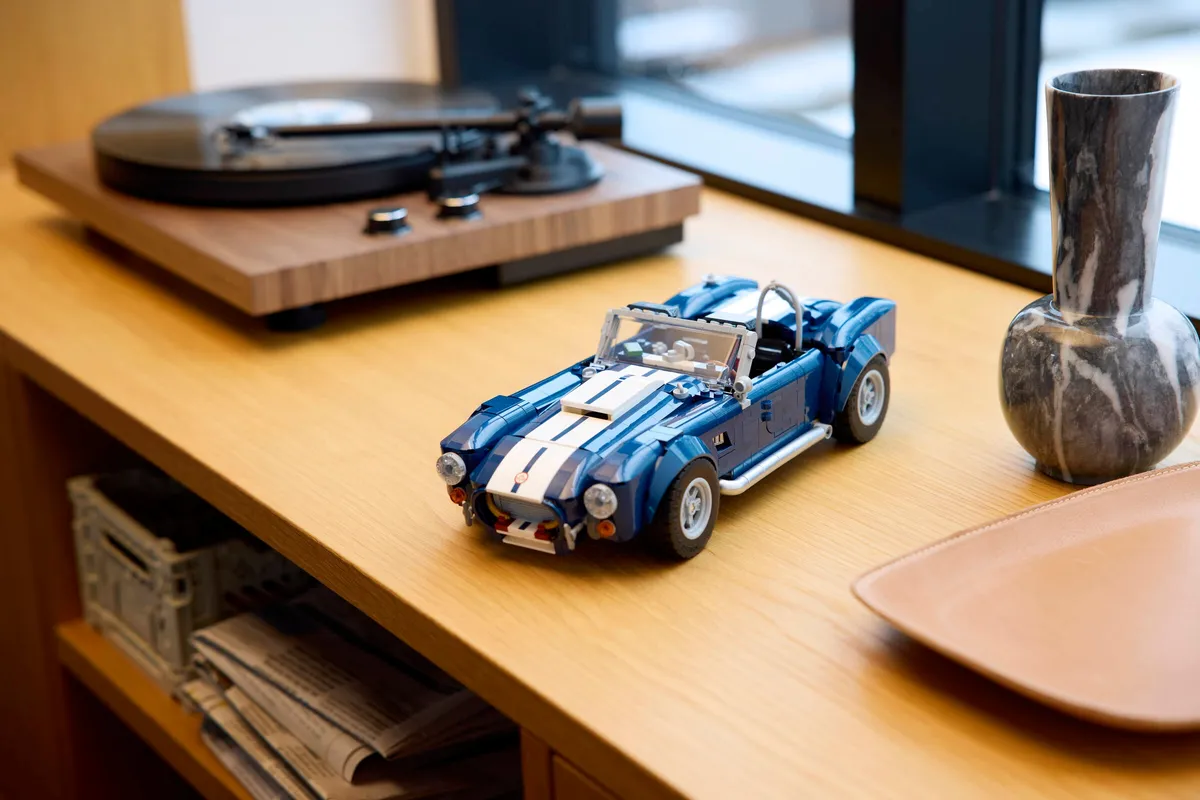 LEGO Shelby Cobra 427 S/C (10357) - Bild 13