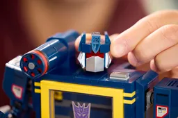 LEGO Transformers: Soundwave (10358) - image 10