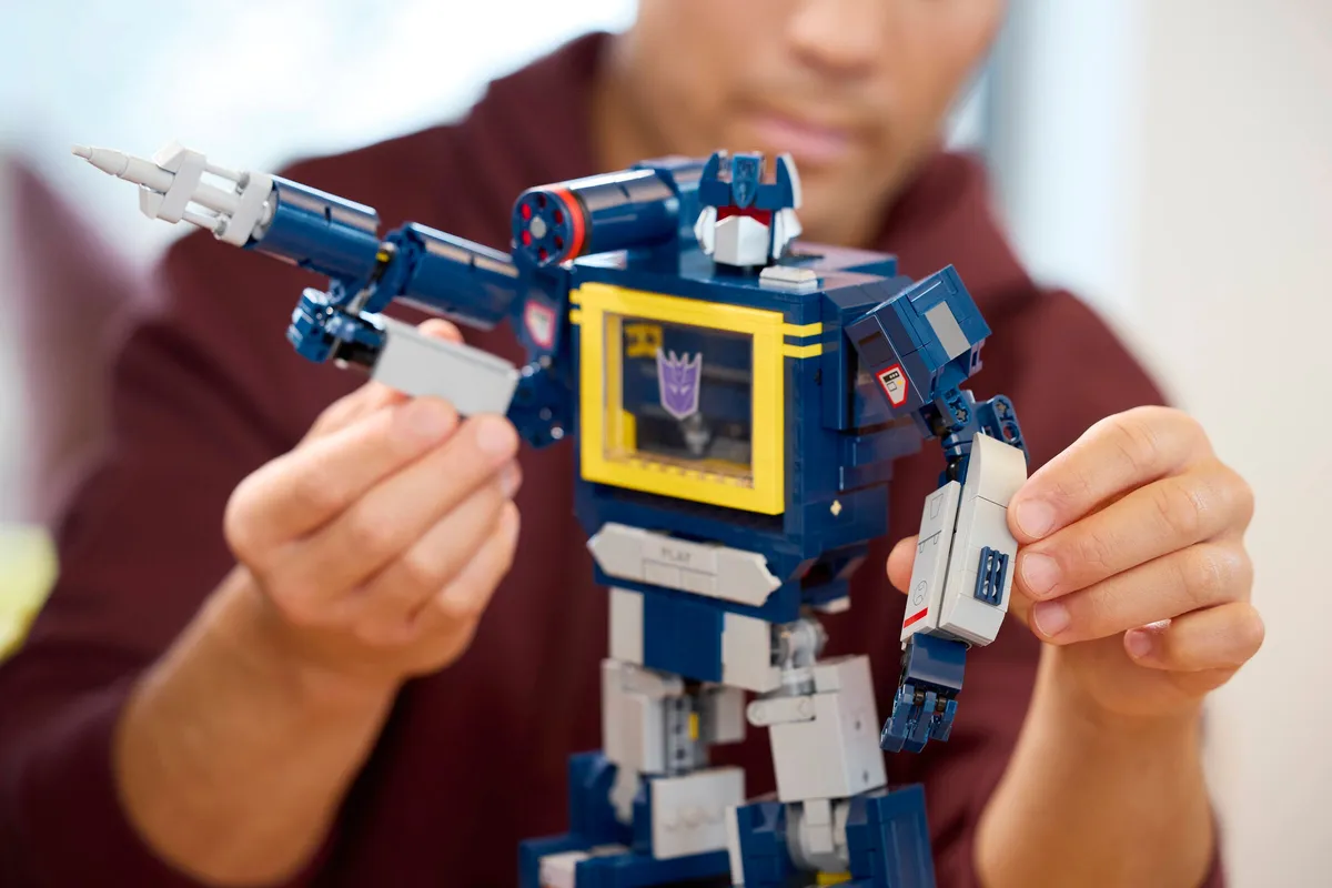 LEGO Transformers: Soundwave (10358) - image 12