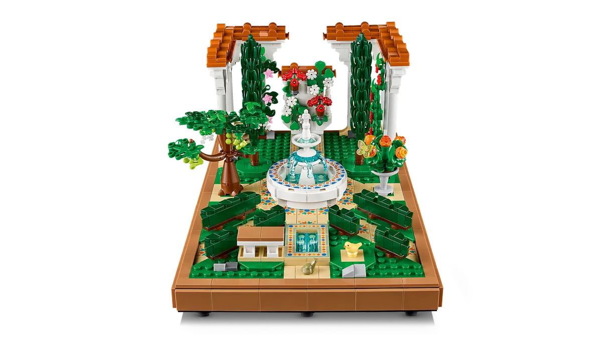 LEGO Fountain Garden (10359) - Bild 2
