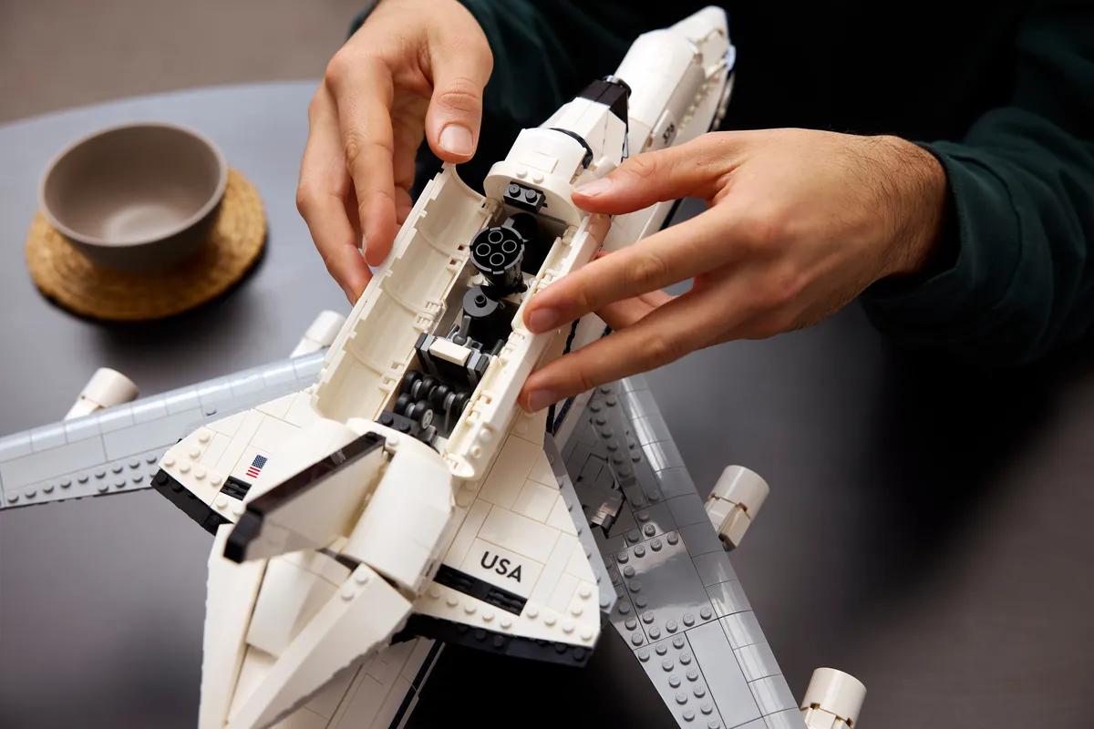 LEGO Shuttle Carrier Aircraft (10360) - Bild 10