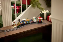 LEGO Holiday Express Train (10361) - afbeelding 16