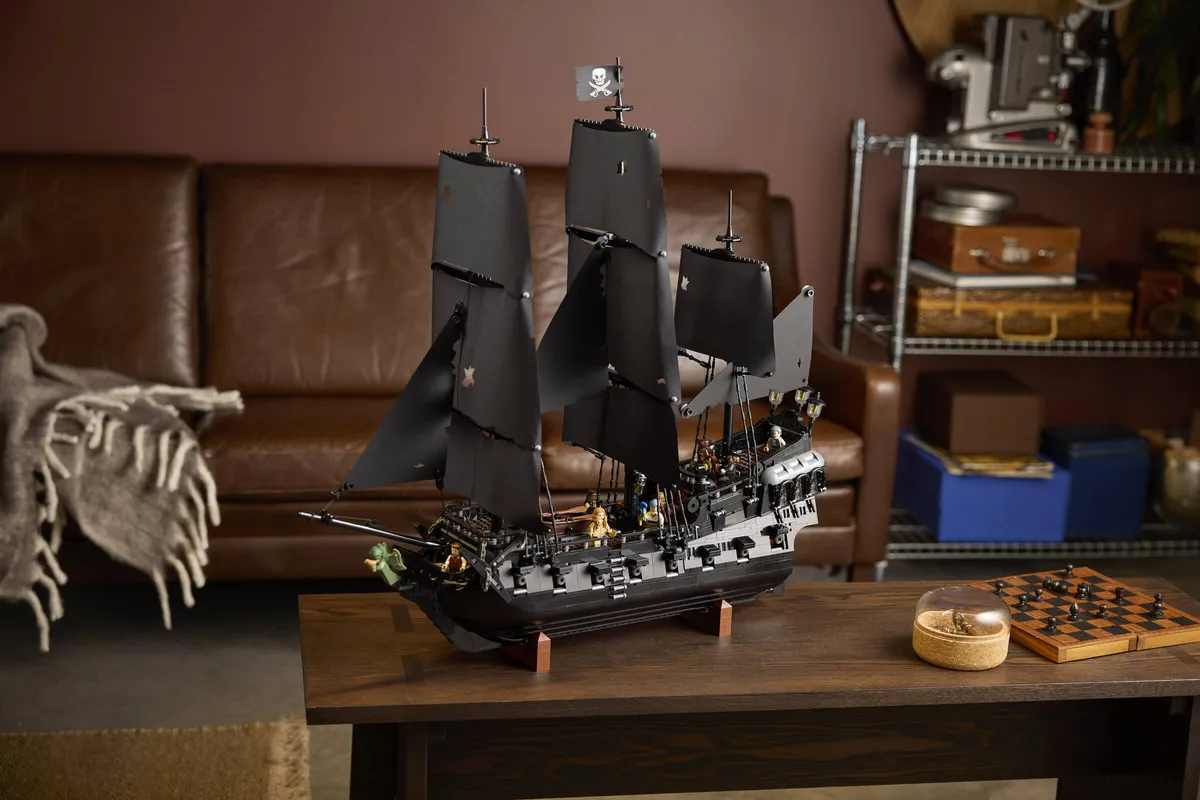 LEGO Captain Jack Sparrow's Pirate Ship (10365) - Bild 12