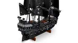 LEGO Captain Jack Sparrow's Pirate Ship (10365) - image 6