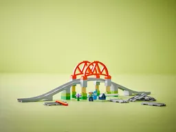 LEGO Train Bridge and Tracks Expansion Set (10426) - afbeelding 7