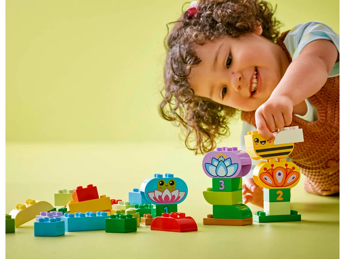 LEGO Creative Garden & Flowers (10444) - Bild 5