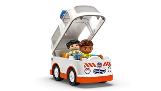 Ambulance & Driver fra LEGO – produktbillede 3 af 9