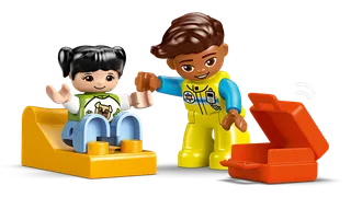Ambulance & Driver fra LEGO – produktbillede 4 af 9