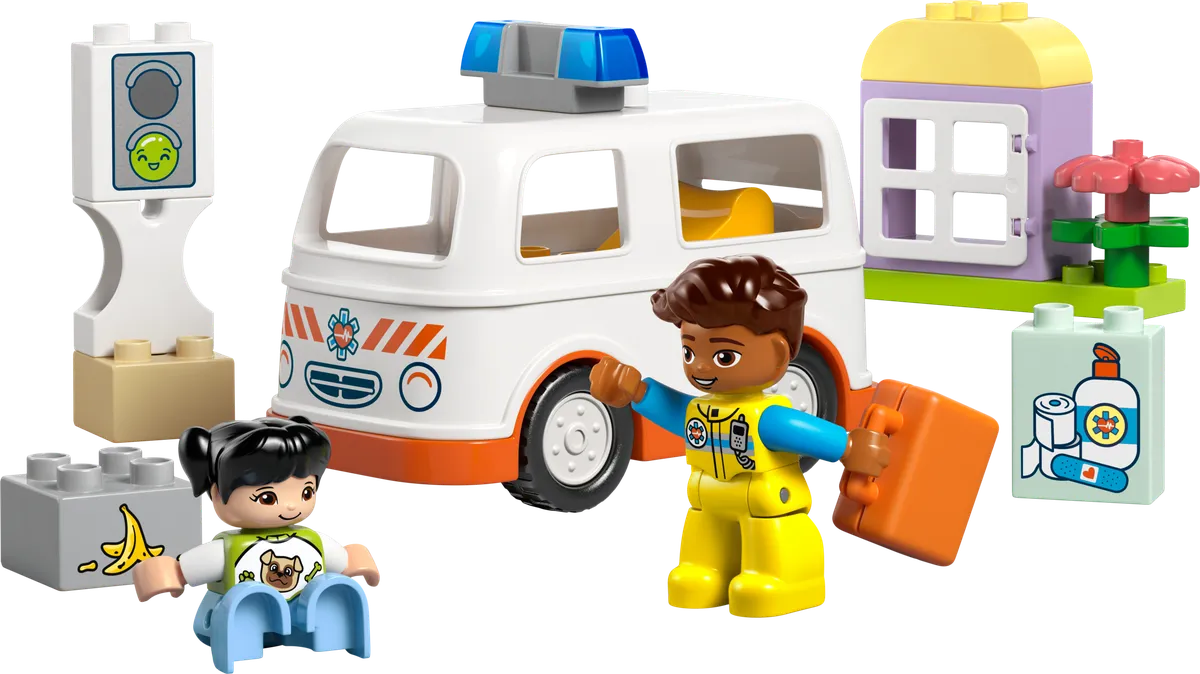 LEGO Ambulance & Driver (10447)