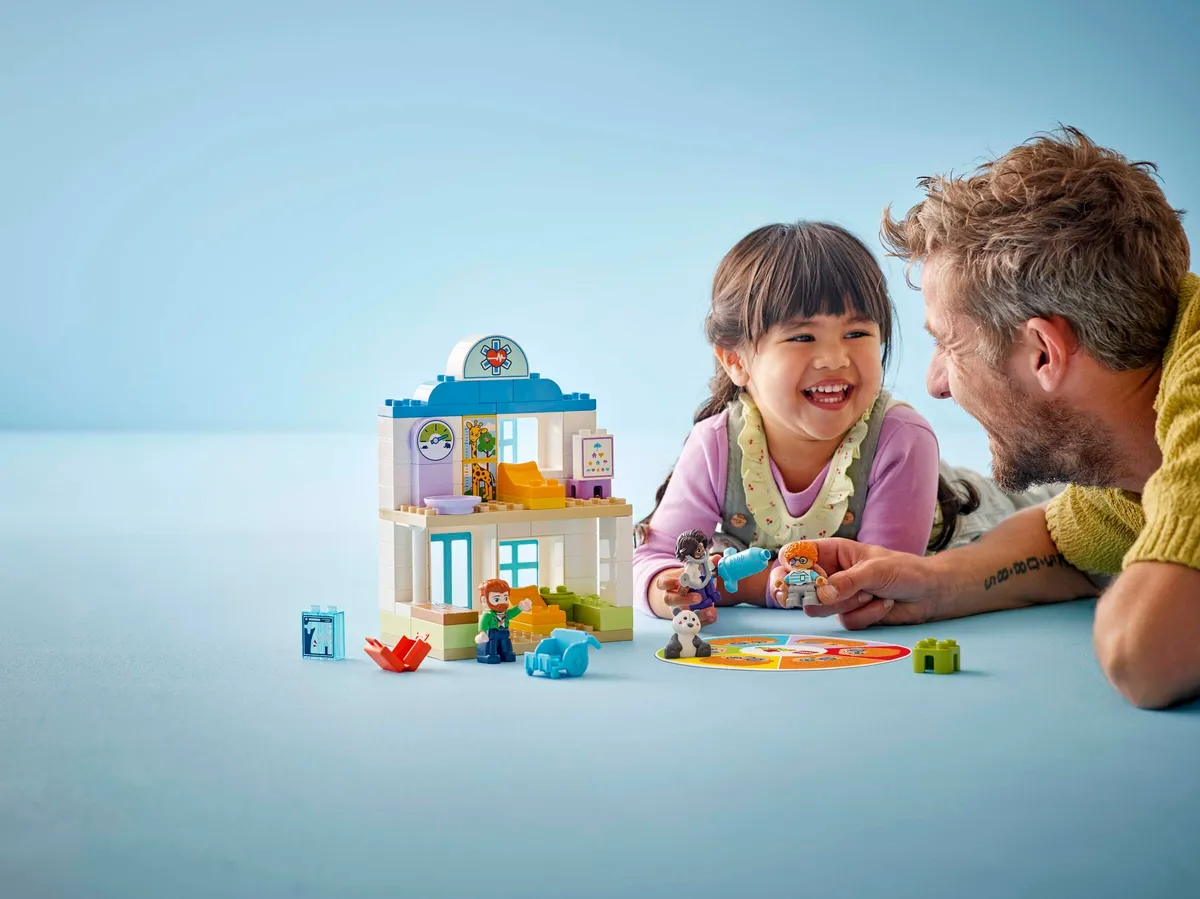 LEGO First Time: Visit with the Doctor (10449) - Bild 3
