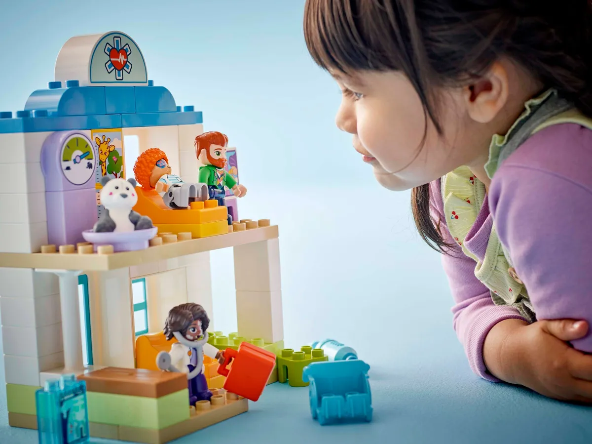 LEGO First Time: Visit with the Doctor (10449) - Bild 4