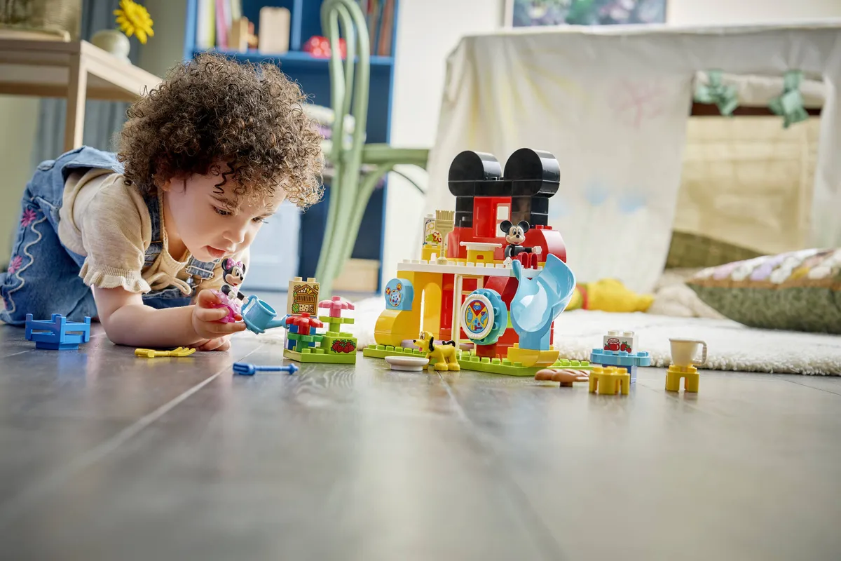 LEGO Mickey Mouse Clubhouse with Minnie & Pluto (10465) - image 12