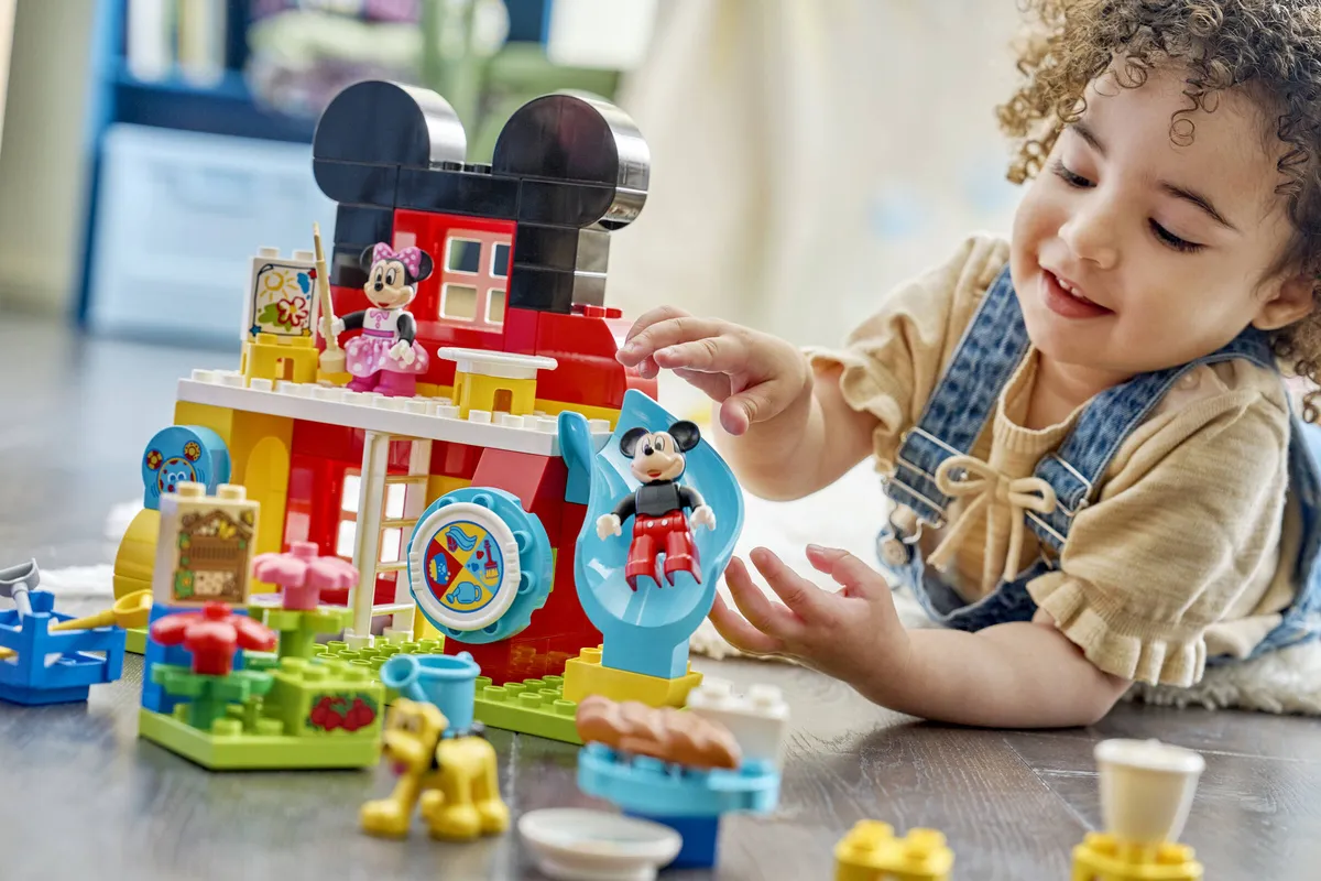 LEGO Mickey Mouse Clubhouse with Minnie & Pluto (10465) - image 13