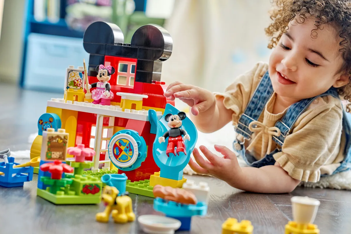 LEGO Mickey Mouse Clubhouse with Minnie & Pluto (10465) - image 7