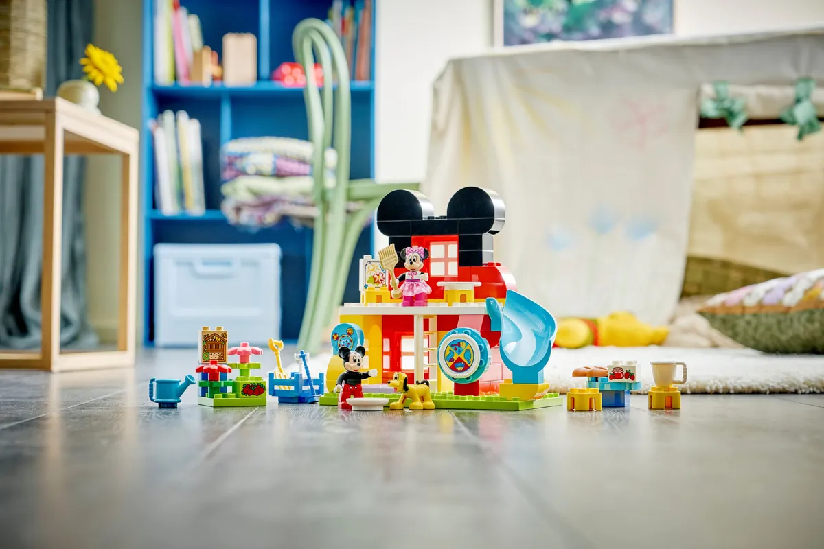LEGO Mickey Mouse Clubhouse with Minnie & Pluto (10465) - image 8
