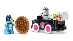 LEGO Pizza Girls with Muffin and Bluey (10469) - afbeelding 2