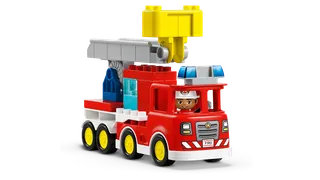Brandweertruck met slang en brandweerman van LEGO – productfoto 4 van 11