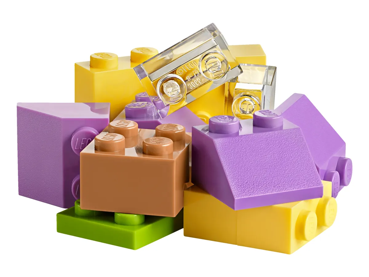 LEGO Creative Suitcase (10713) - image 10