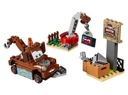 LEGO Mater's Junkyard (10733)