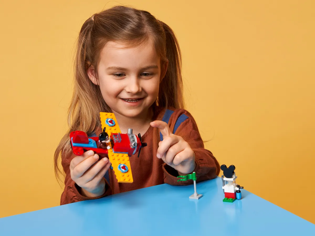 LEGO Mickey Mouse's Propeller Plane (10772) - Bild 9