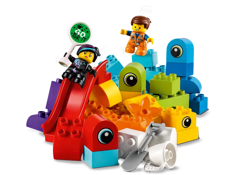 Emmet and Lucy's Visitors from the DUPLO® Planet by LEGO – product photo 4 of 12