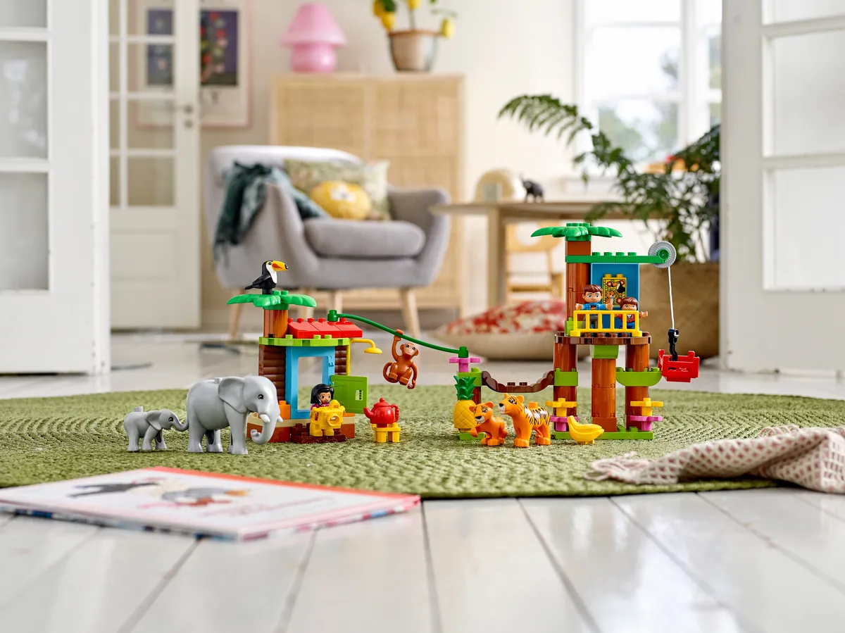 LEGO Tropical Island (10906) - image 6