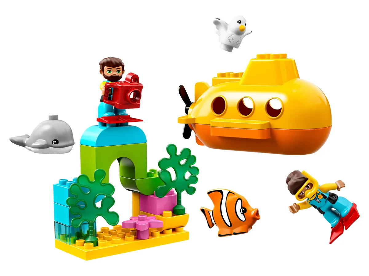 LEGO Submarine Adventure (10910) - image 3